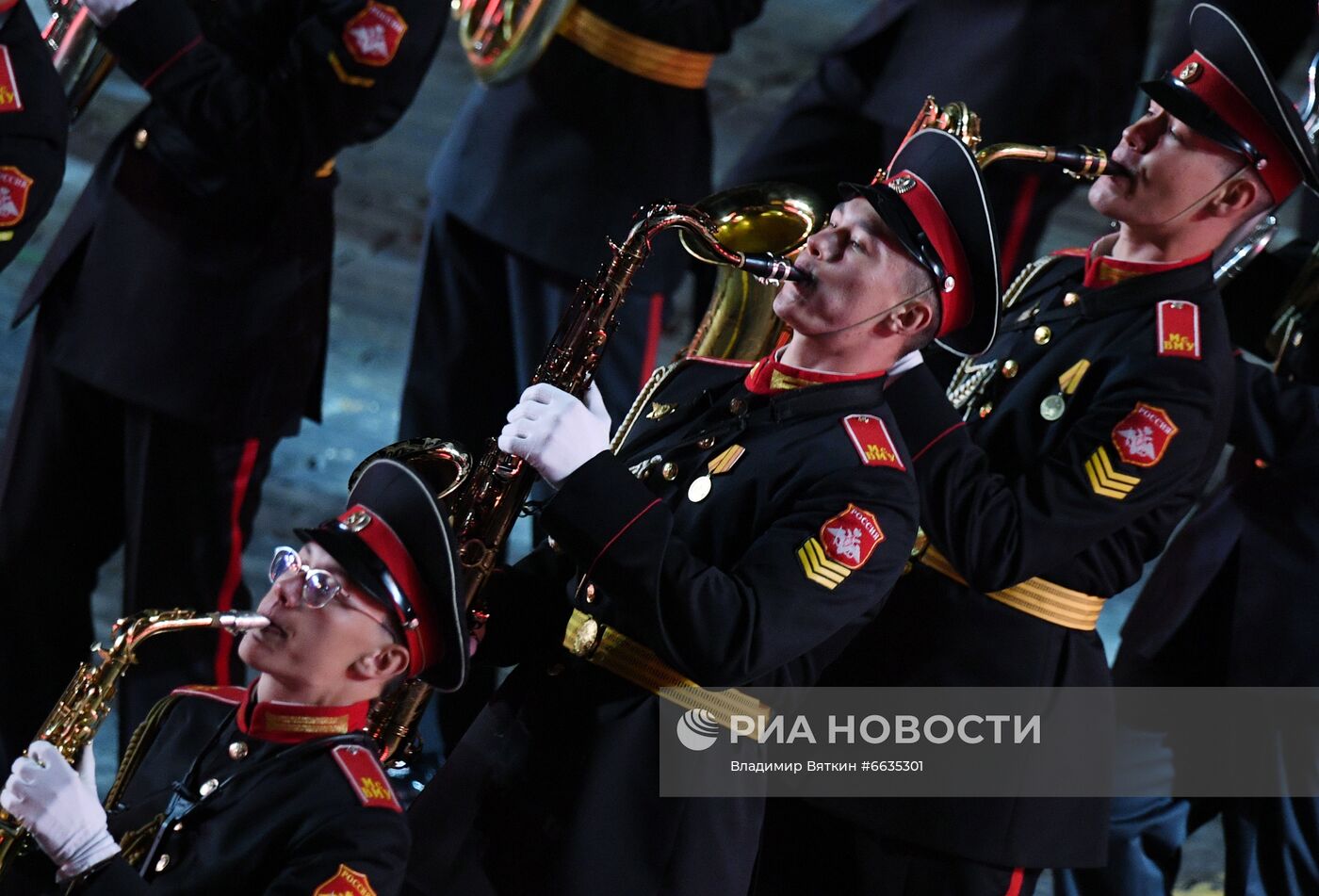 Церемония открытия XIV Международного военно-музыкального фестиваля "Спасская башня"  2021