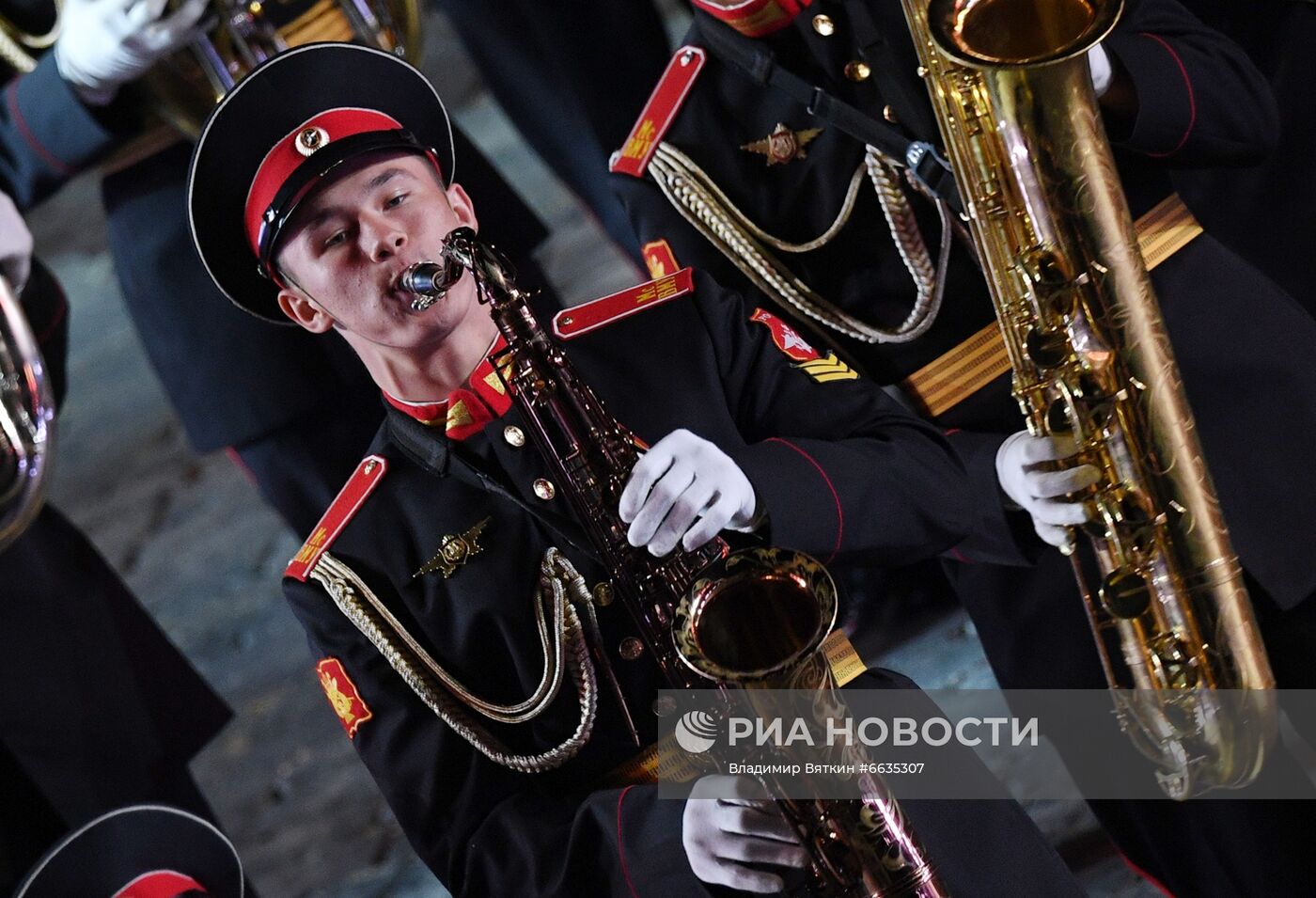 Церемония открытия XIV Международного военно-музыкального фестиваля "Спасская башня"  2021