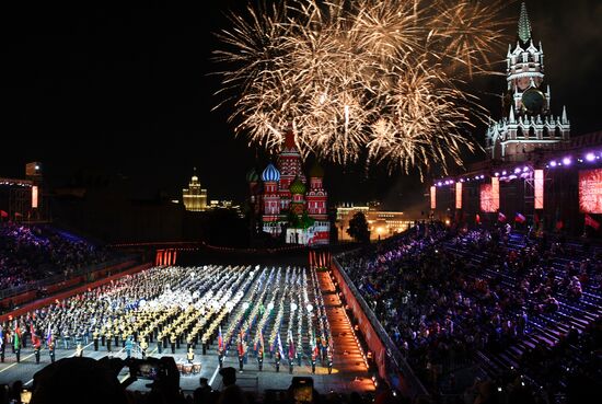 Церемония открытия XIV Международного военно-музыкального фестиваля "Спасская башня"  2021