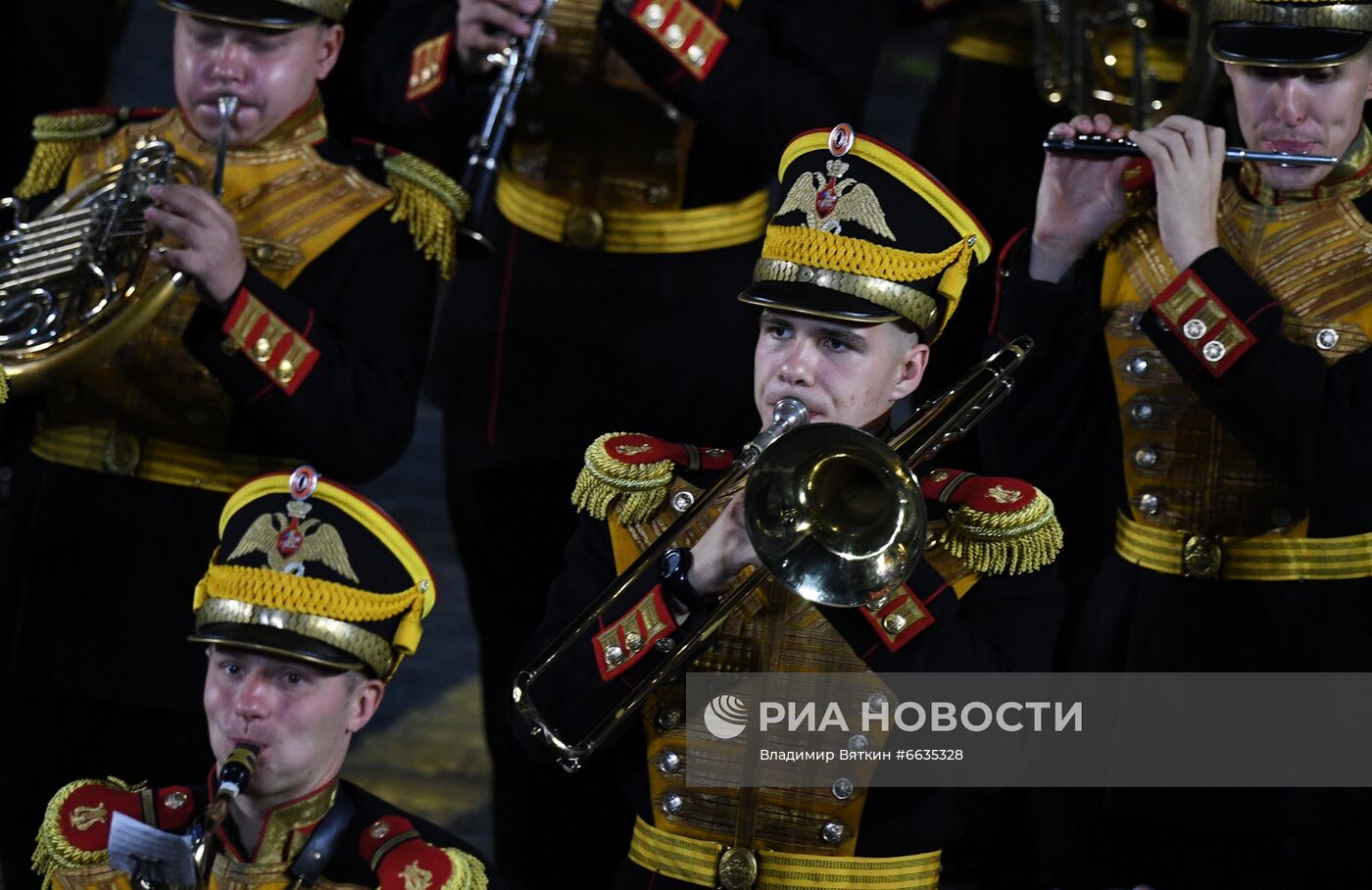 Церемония открытия XIV Международного военно-музыкального фестиваля "Спасская башня"  2021