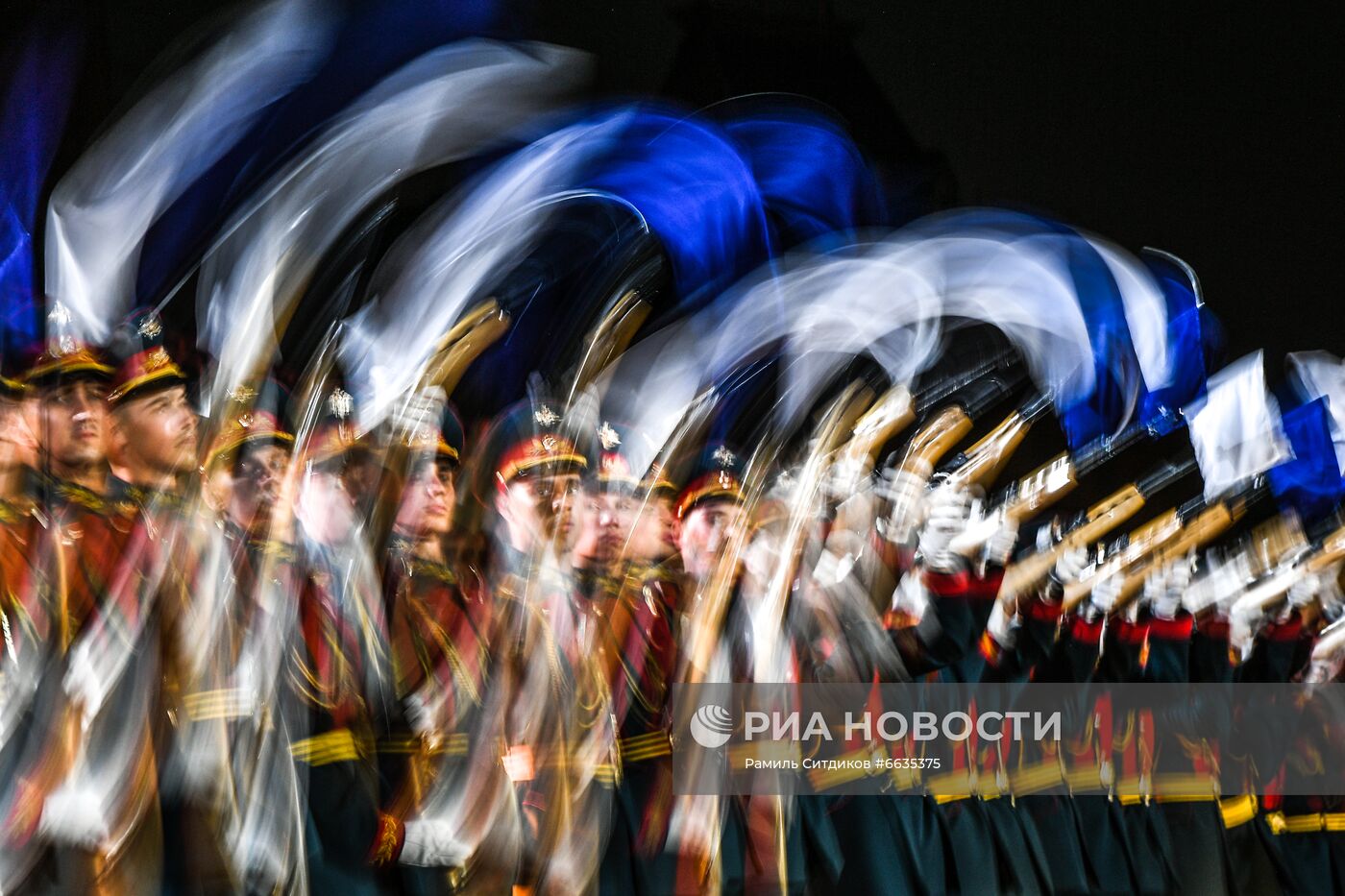 Церемония открытия XIV Международного военно-музыкального фестиваля "Спасская башня"  2021