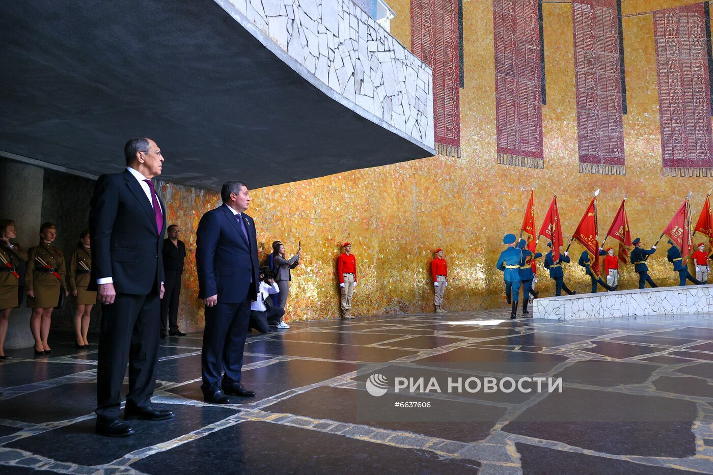 Рабочая поездка главы МИД РФ С. Лаврова в Волгоград