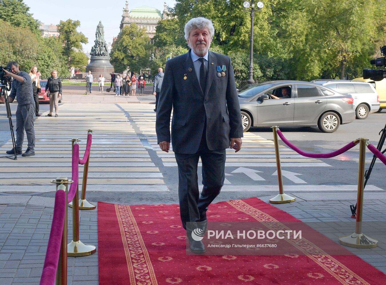 Празднование 265-летия Александринского театра в Санкт-Петербурге