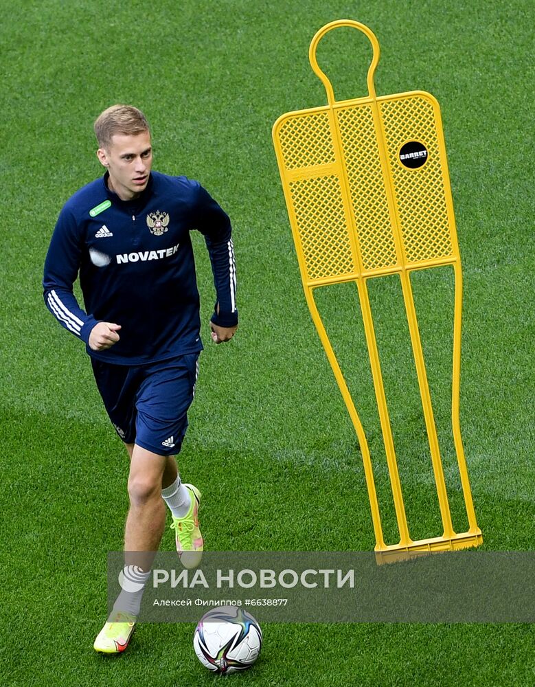 Футбол. Тренировка сборной России