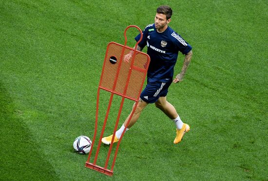 Футбол. Тренировка сборной России