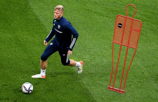 Футбол. Тренировка сборной России