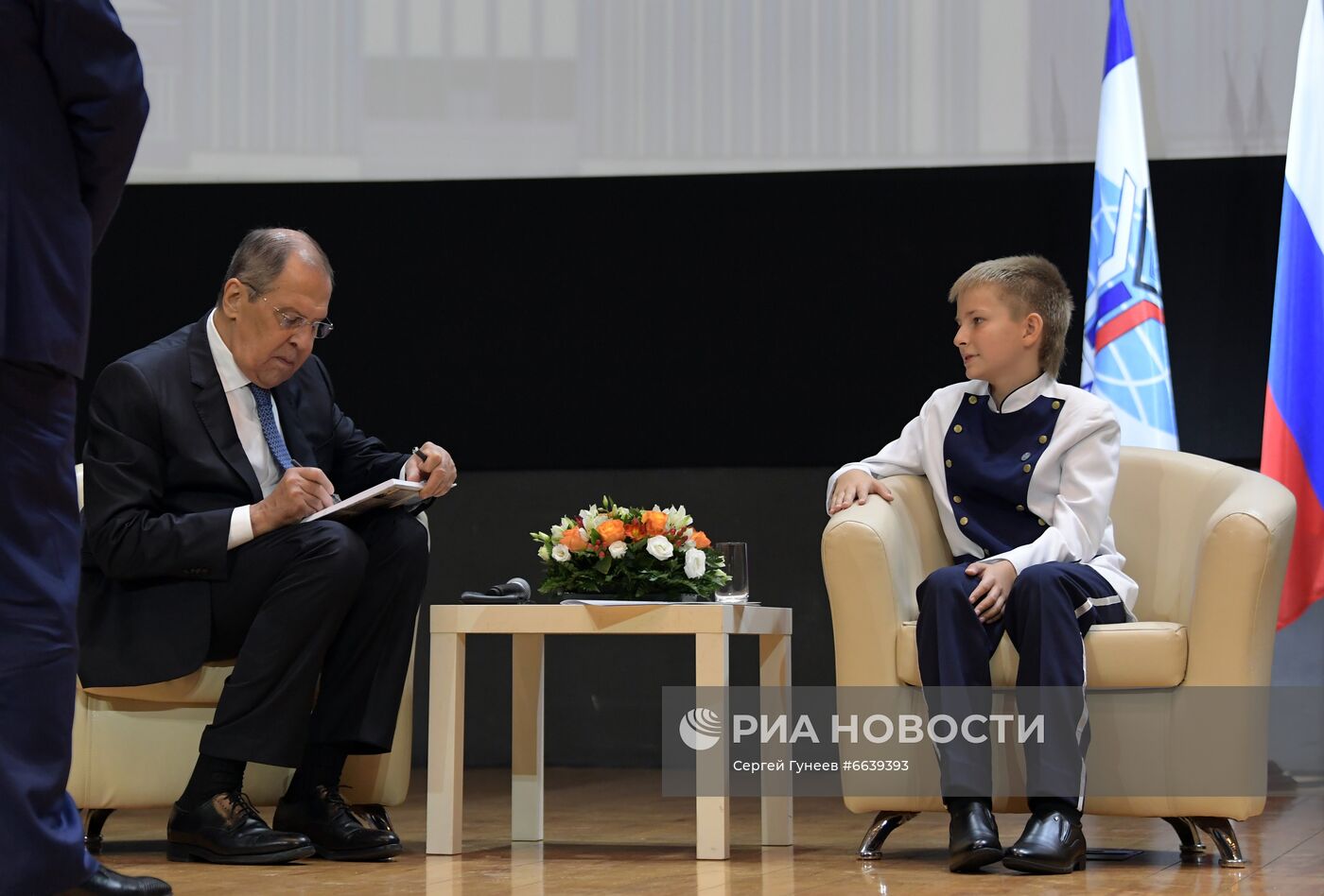 Выступление главы МИД РФ С. Лаврова в МГИМО