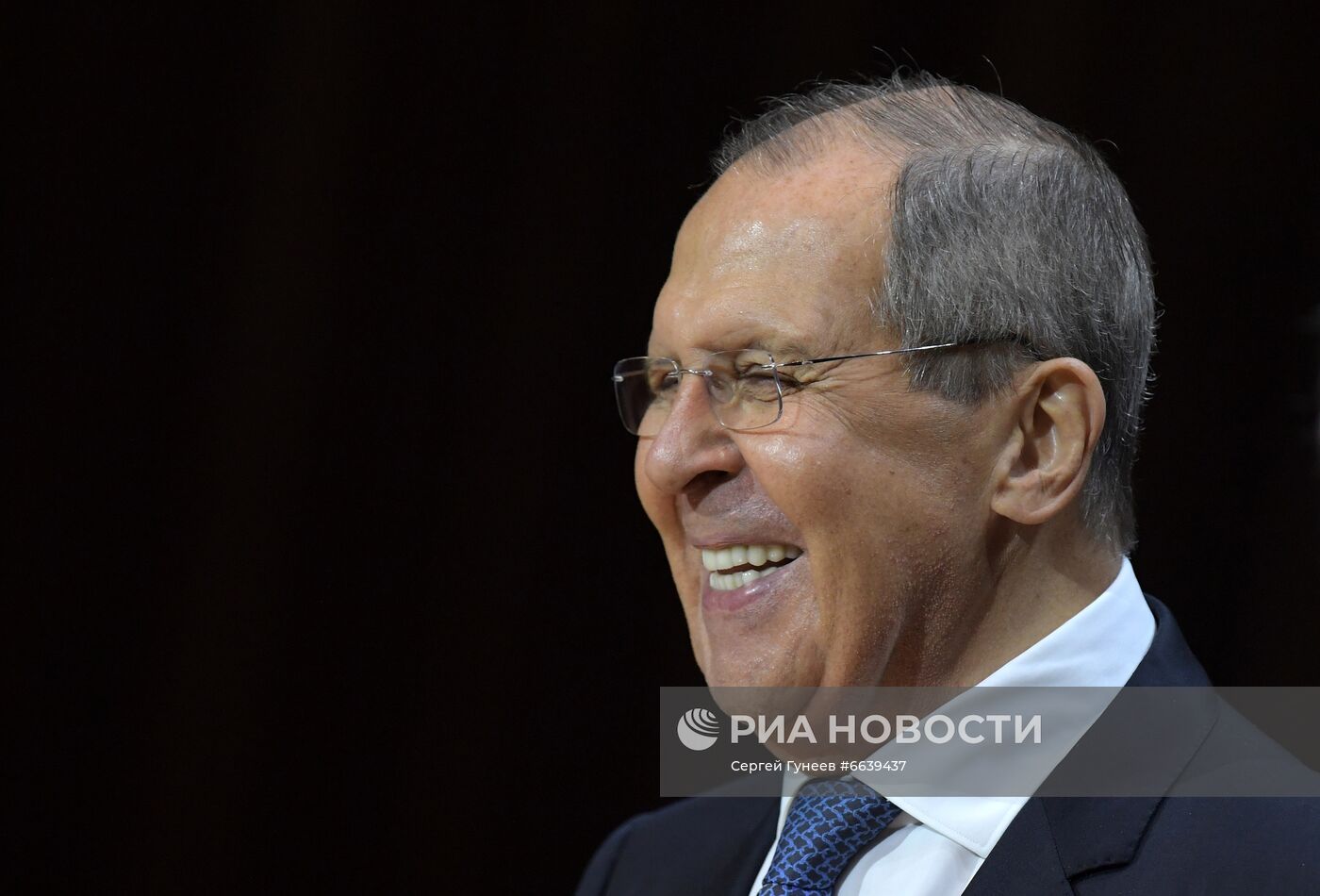 Выступление главы МИД РФ С. Лаврова в МГИМО