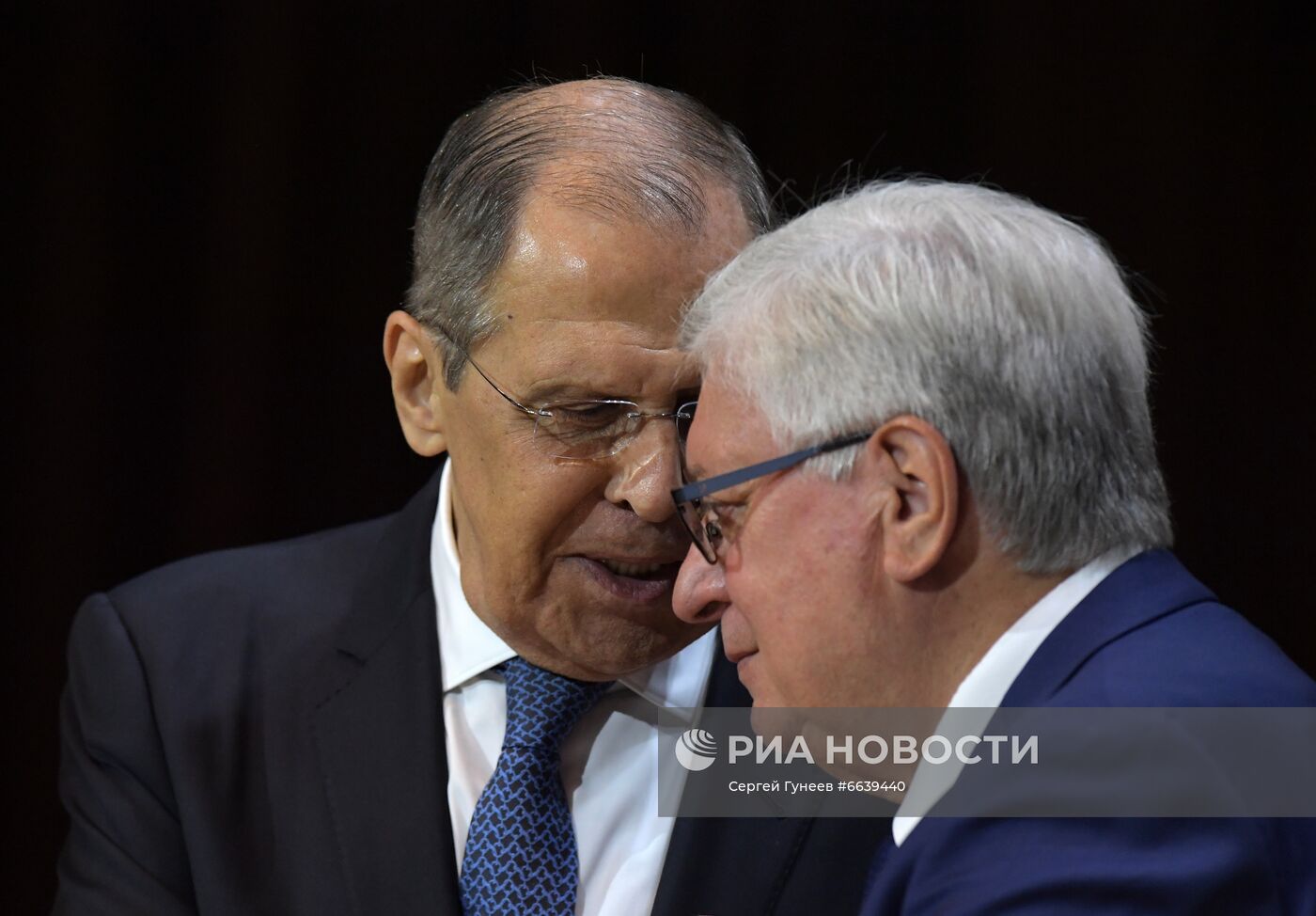 Выступление главы МИД РФ С. Лаврова в МГИМО