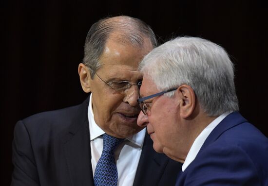 Выступление главы МИД РФ С. Лаврова в  МГИМО