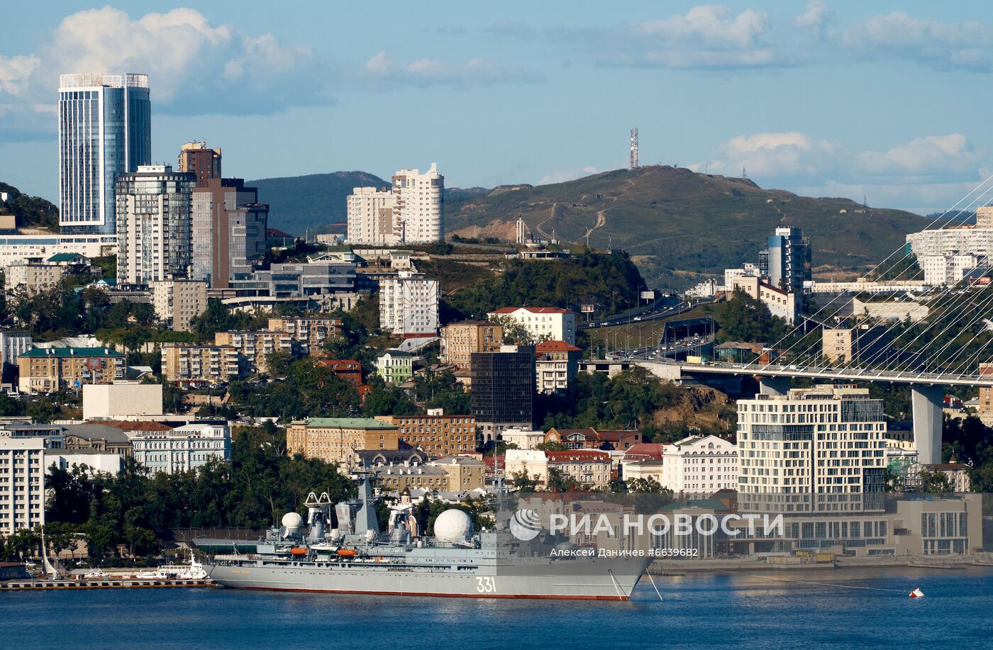 Города России. Владивосток