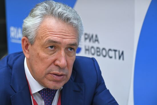 ВЭФ-2021. Работа стенда МИА "Россия сегодня"