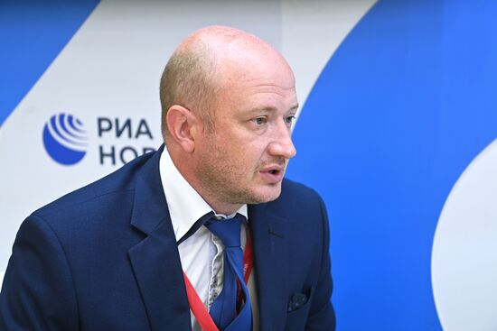 ВЭФ-2021. Работа стенда МИА "Россия сегодня"