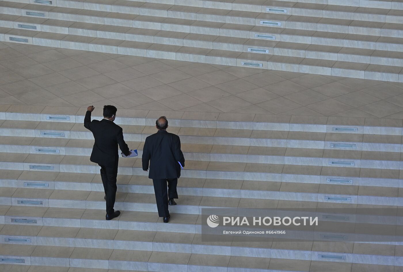 ВЭФ-2021. Работа форума