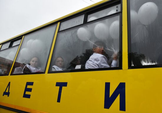 День траура по погибшим в школе №1 в Беслане