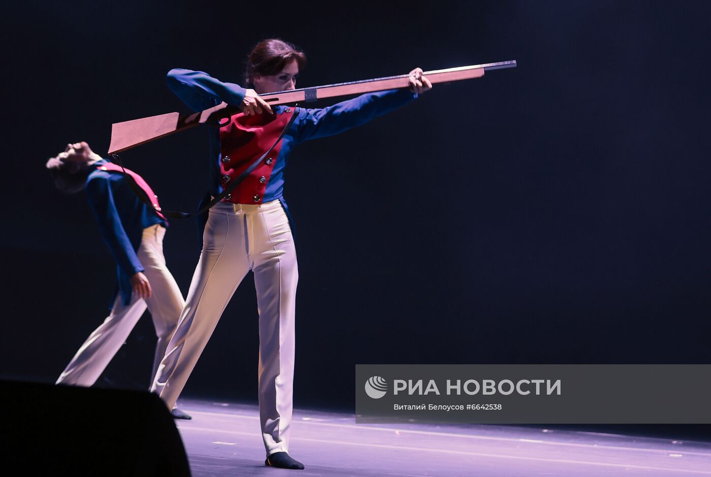 Открытие Международного театрального фестиваля "Толстой"