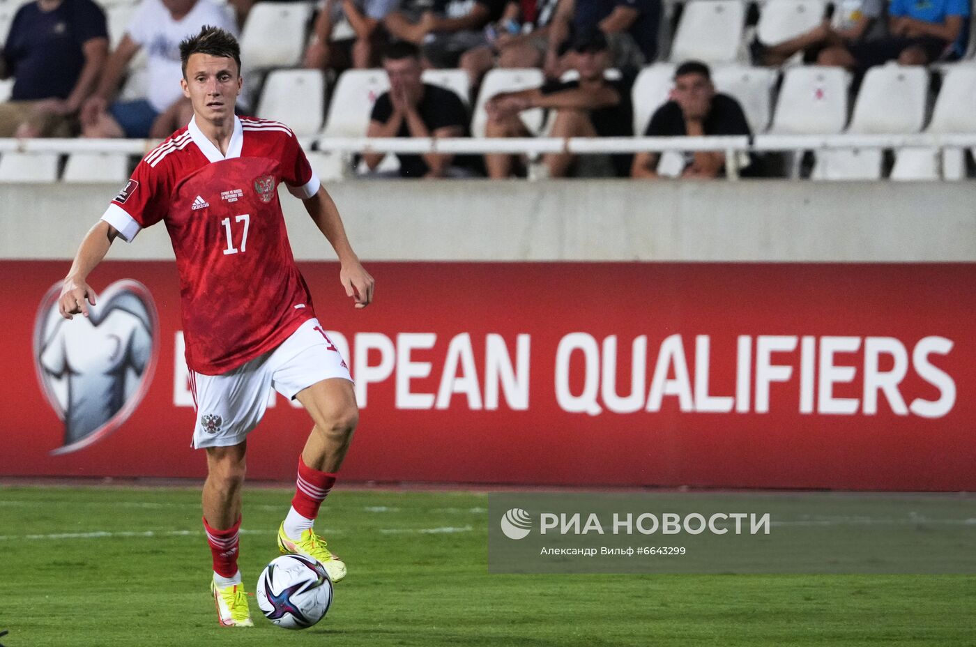 Футбол. Отборочный матч ЧМ-2022. Кипр – Россия