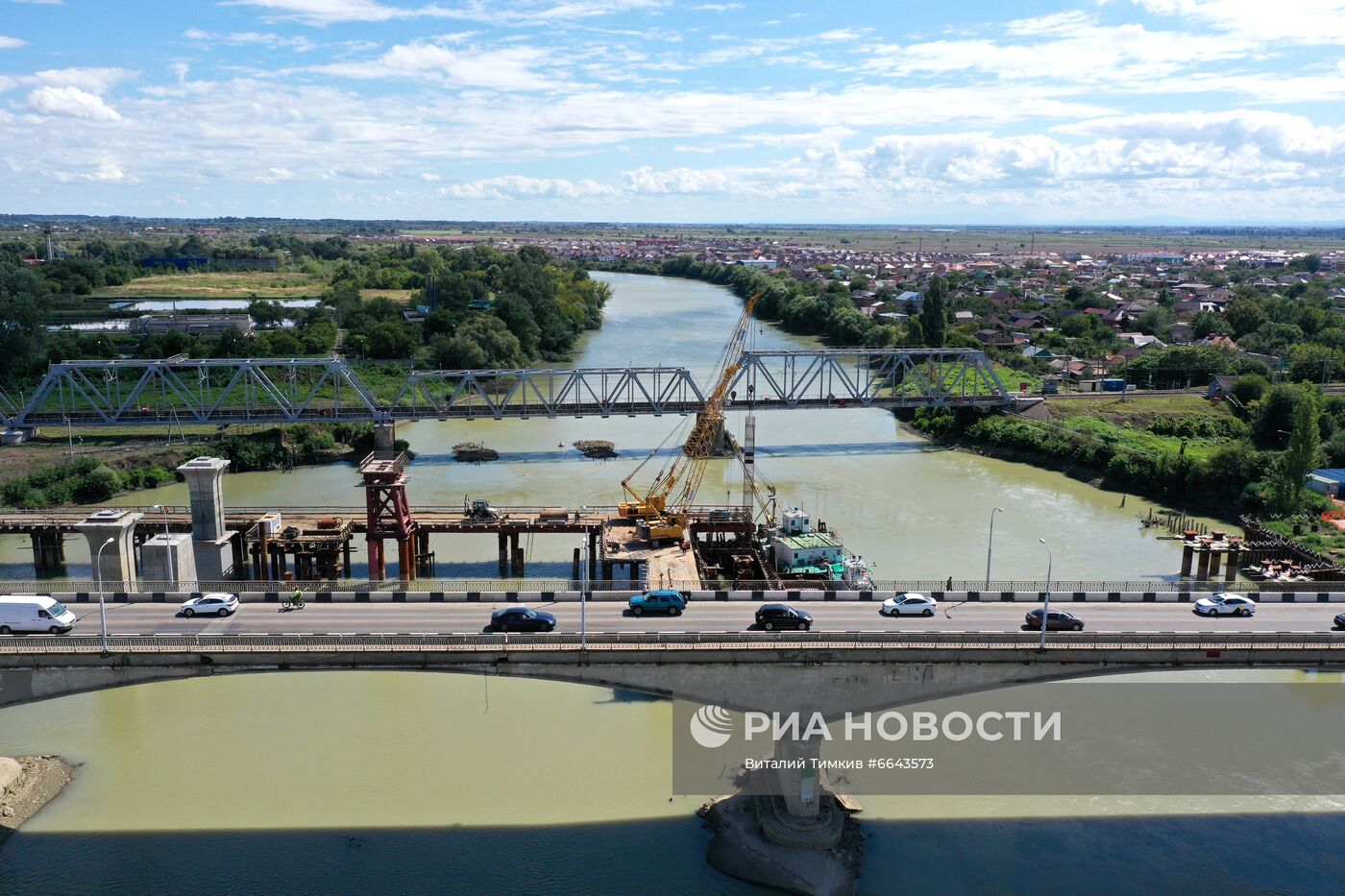 Строительство Яблоновского моста в Краснодаре