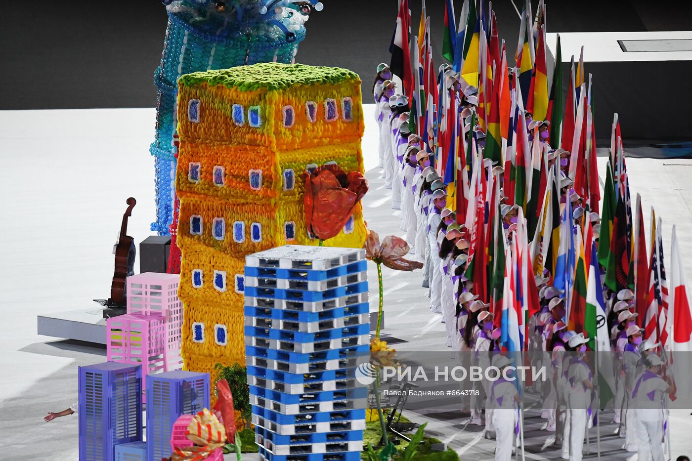 Церемония закрытия XVI летних Паралимпийских игр в Токио