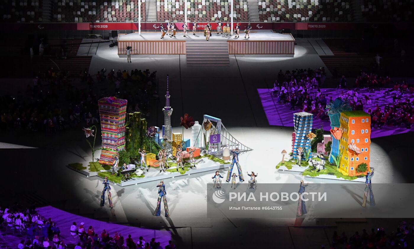 Церемония закрытия XVI летних Паралимпийских игр в Токио