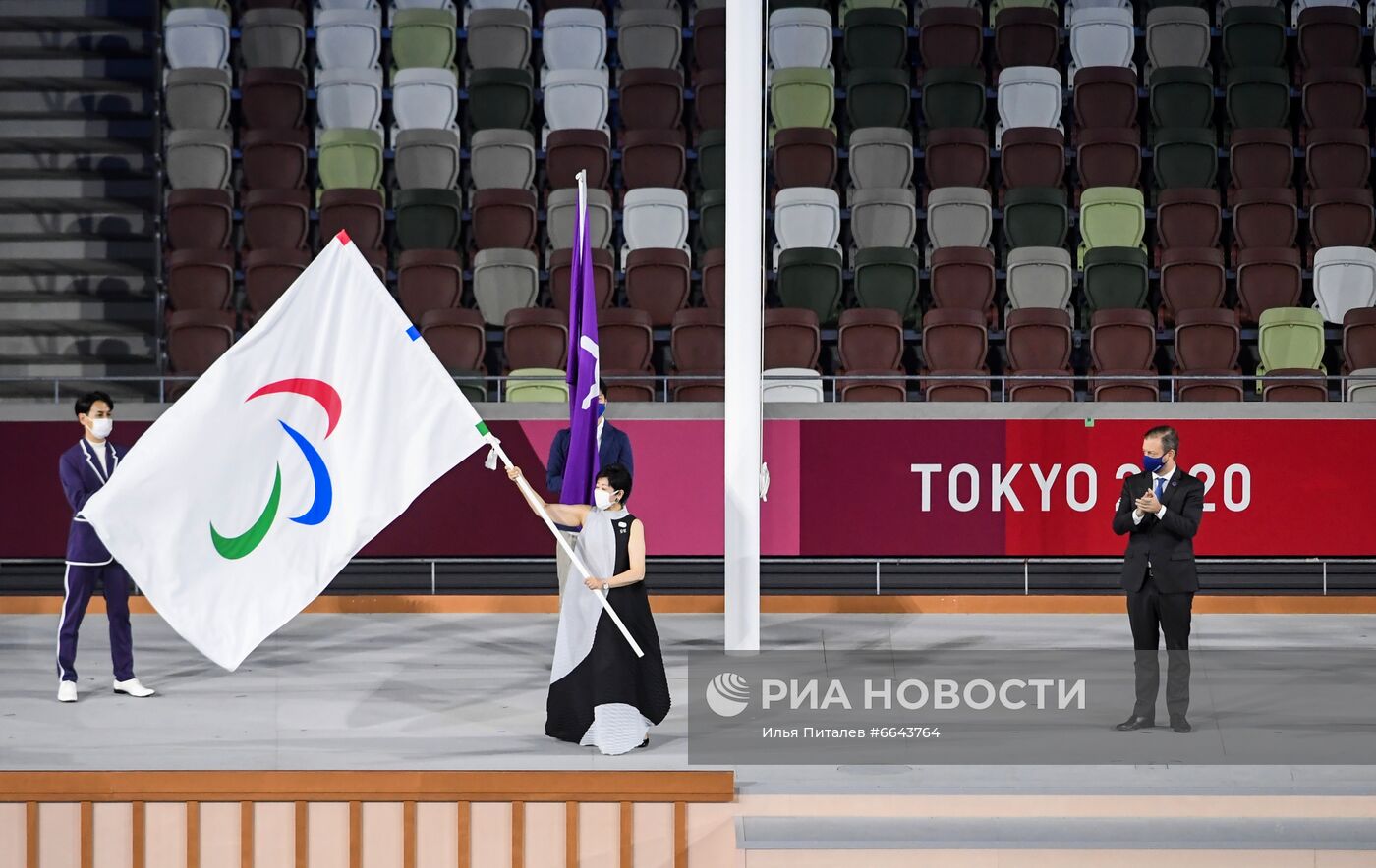 Церемония закрытия XVI летних Паралимпийских игр в Токио