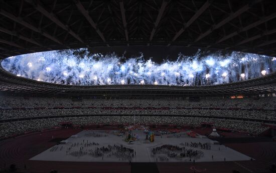 Церемония закрытия XVI летних Паралимпийских игр в Токио