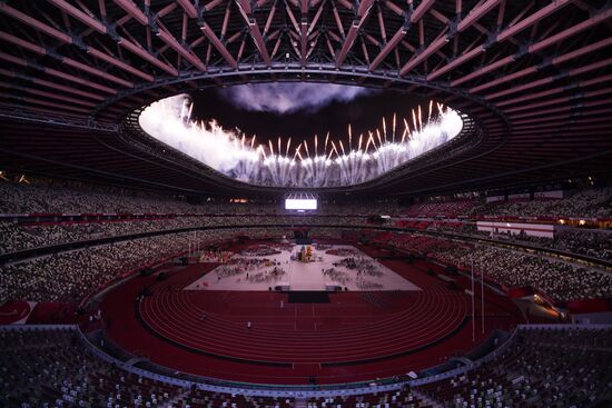 Церемония закрытия XVI летних Паралимпийских игр в Токио