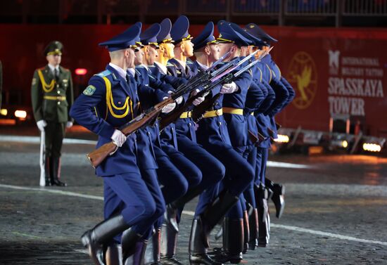 Церемония закрытия XIV Международного военно-музыкального фестиваля "Спасская башня"  2021