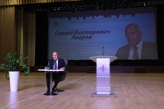 Поездка министра иностранных дел РФ С. Лаврова в  Санкт-Петербург