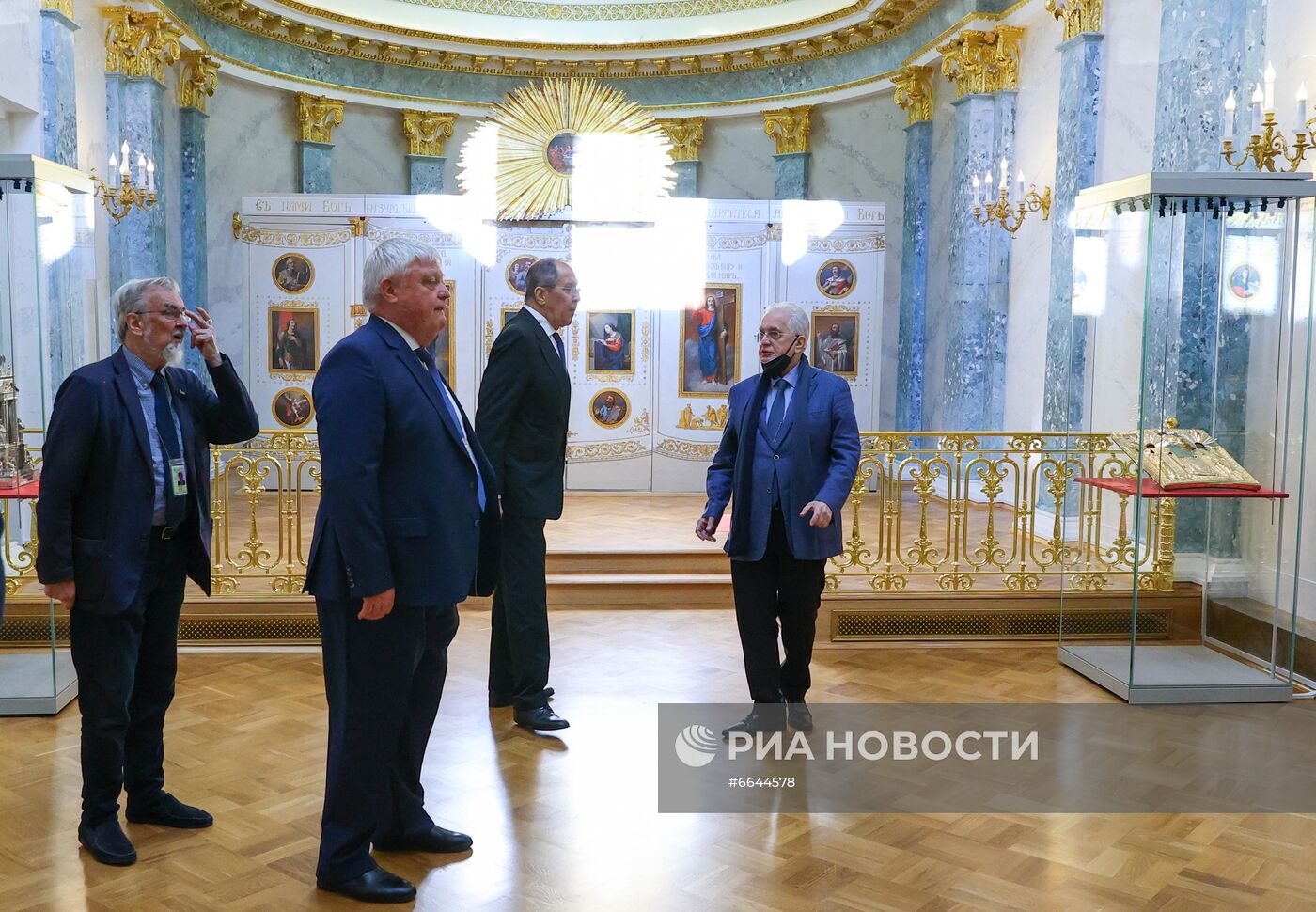 Поездка министра иностранных дел РФ С. Лаврова в  Санкт-Петербург