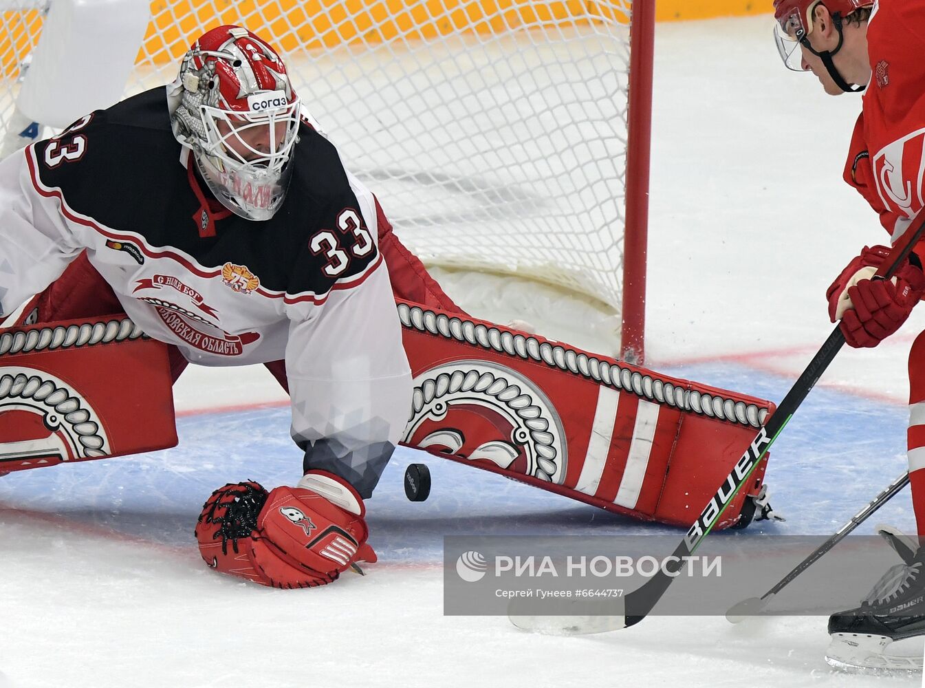 Хоккей. КХЛ. Матч "Спартак" - "Витязь"