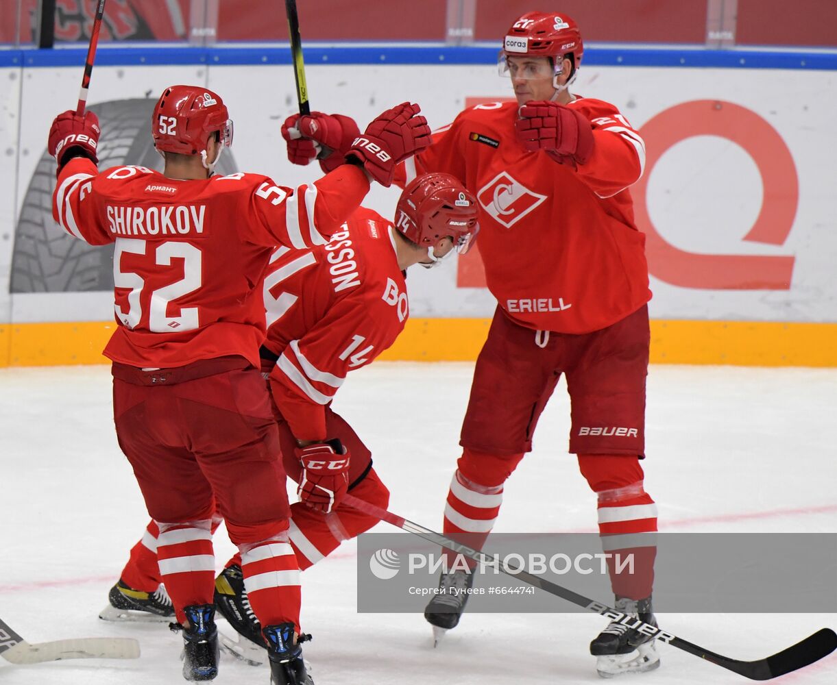 Хоккей. КХЛ. Матч "Спартак" - "Витязь"