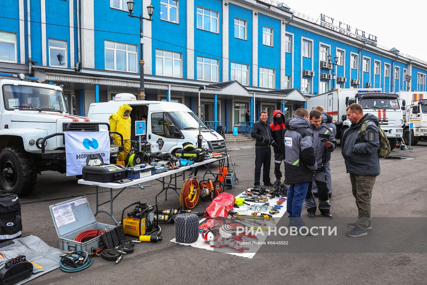 Международные учения МЧС в Арктической зоне