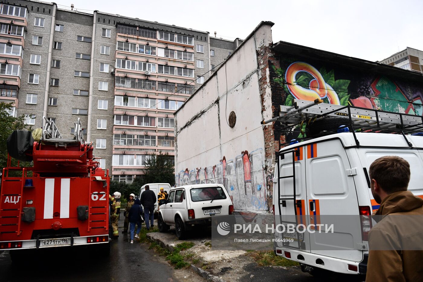 Хлопок газа в жилом доме в Екатеринбурге