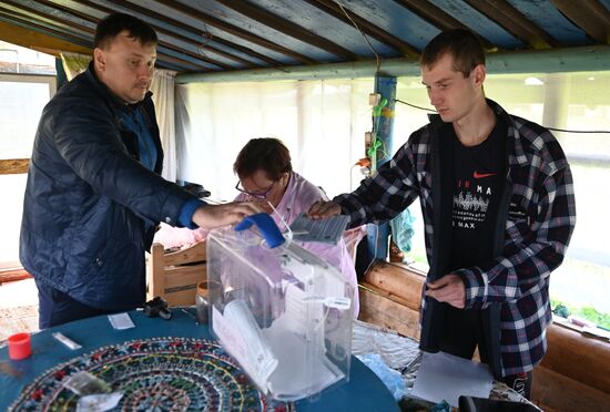 Досрочное голосование на выборах депутатов Госдумы в Тюменской области