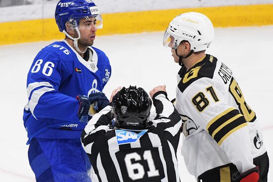 Хоккей. КХЛ. Матч "Динамо" (Москва) - "Авангард"