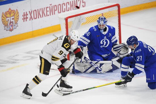 Хоккей. КХЛ. Матч "Динамо" (Москва) - "Авангард"