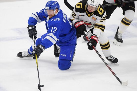 Хоккей. КХЛ. Матч "Динамо" (Москва) - "Авангард"