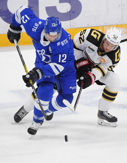 Хоккей. КХЛ. Матч "Динамо" (Москва) - "Авангард"