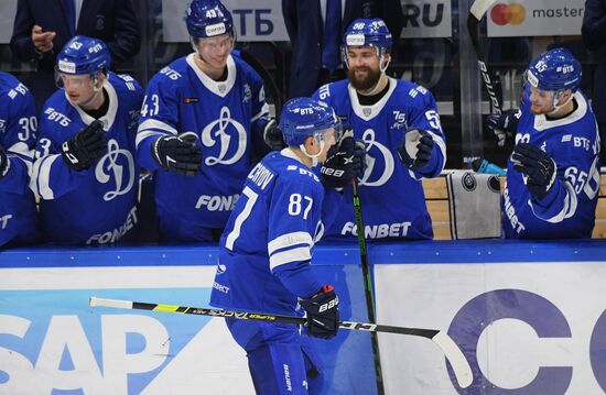 Хоккей. КХЛ. Матч "Динамо" (Москва) - "Авангард"