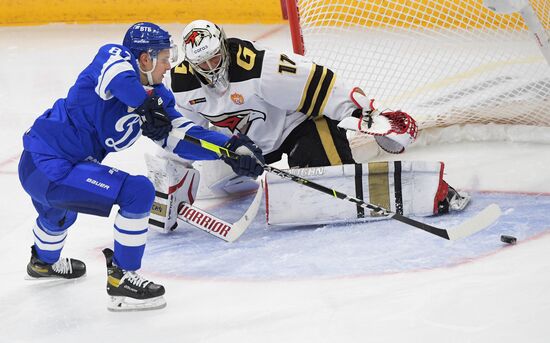 Хоккей. КХЛ. Матч "Динамо" (Москва) - "Авангард"