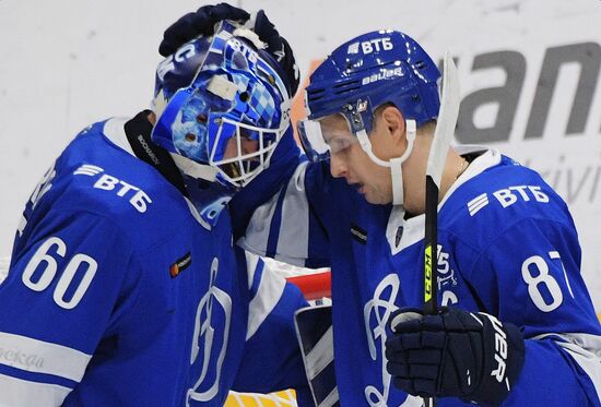 Хоккей. КХЛ. Матч "Динамо" (Москва) - "Авангард"