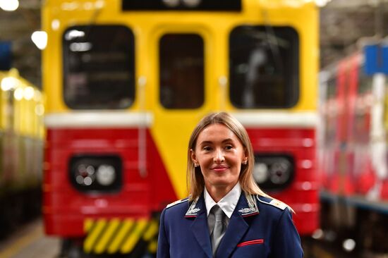 Запуск тематического поезда, посвященного 800-летию со дня рождения князя А. Невского