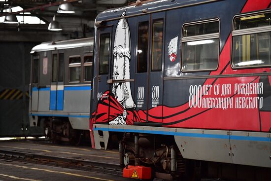 Запуск тематического поезда, посвященного 800-летию со дня рождения князя А. Невского