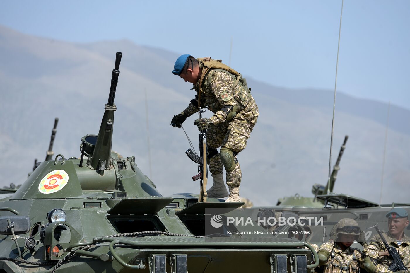 Военные учения ОДКБ "Рубеж-2021" в Киргизии