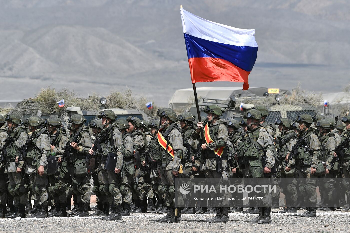 Военные учения ОДКБ "Рубеж-2021" в Киргизии