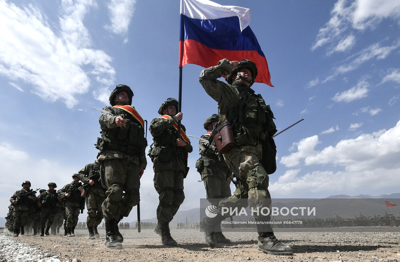 Военные учения ОДКБ "Рубеж-2021" в Киргизии