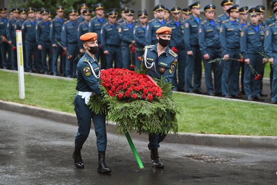 Прощание с главой МЧС Е. Зиничевым