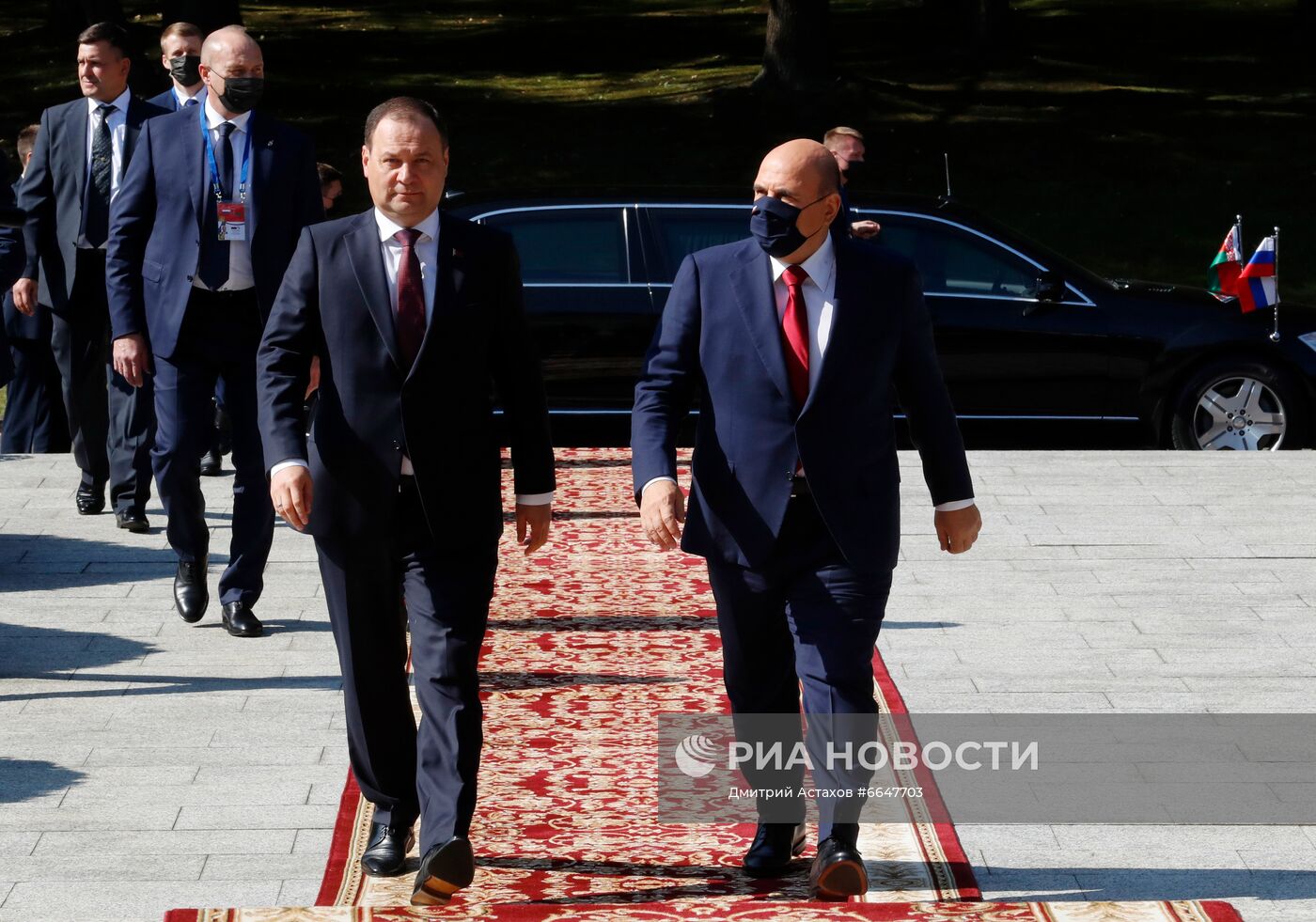 Премьер-министр РФ М. Мишустин принимает участие в заседании Совета Министров Союзного государства