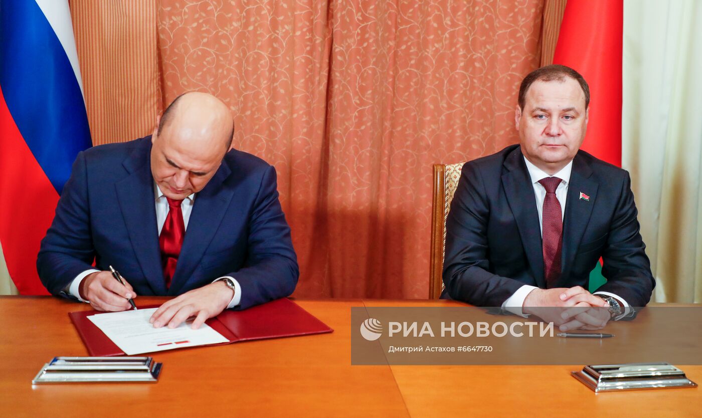 Премьер-министр РФ М. Мишустин принимает участие в заседании Совета Министров Союзного государства